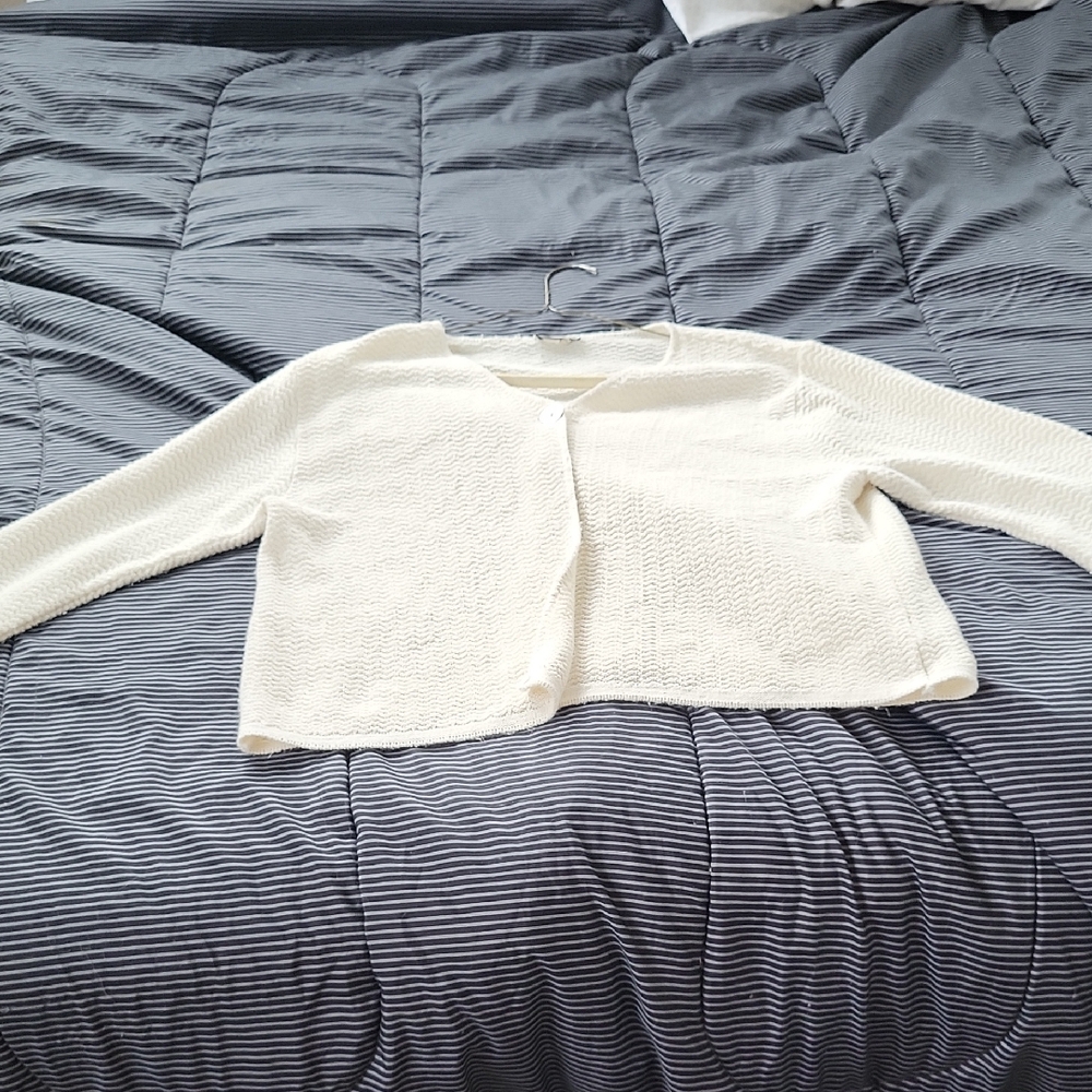 Chic Cream Women's Cardigan